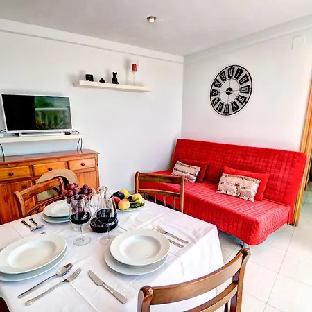 Apartment Magi Beach